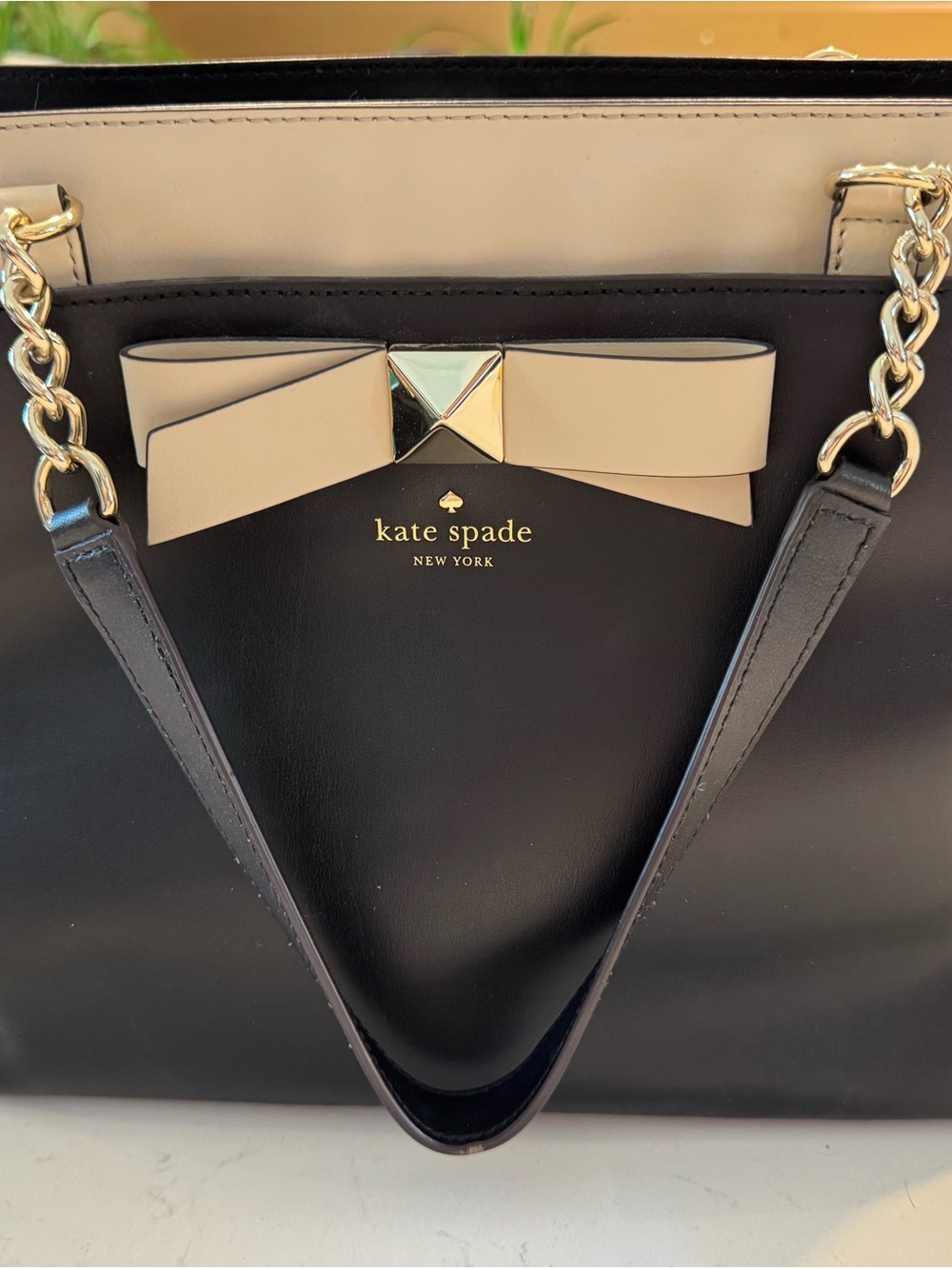 kate spade Black and Cream Bow Shoulder Bag with Gold Hardware